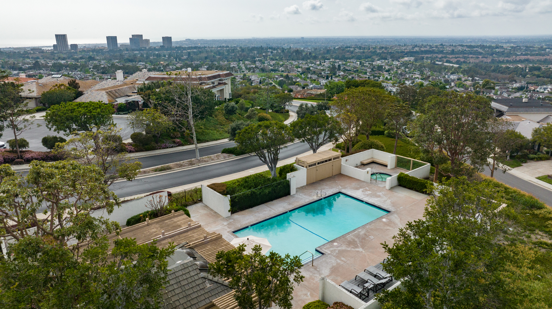 Harbor Ridge community pool and spa overlooking Newport Center